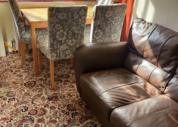 منزل للإقامة Female Only